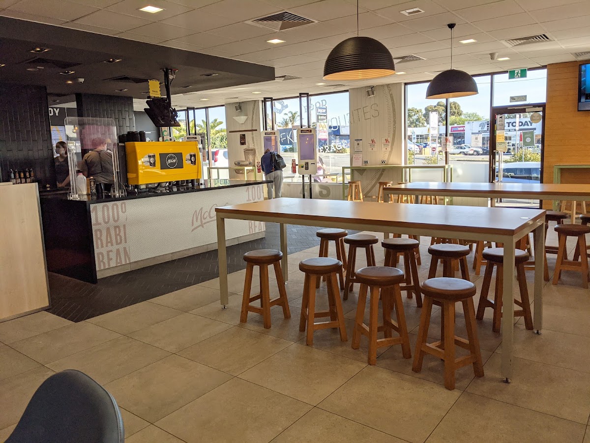 McCafé Reynella - 10