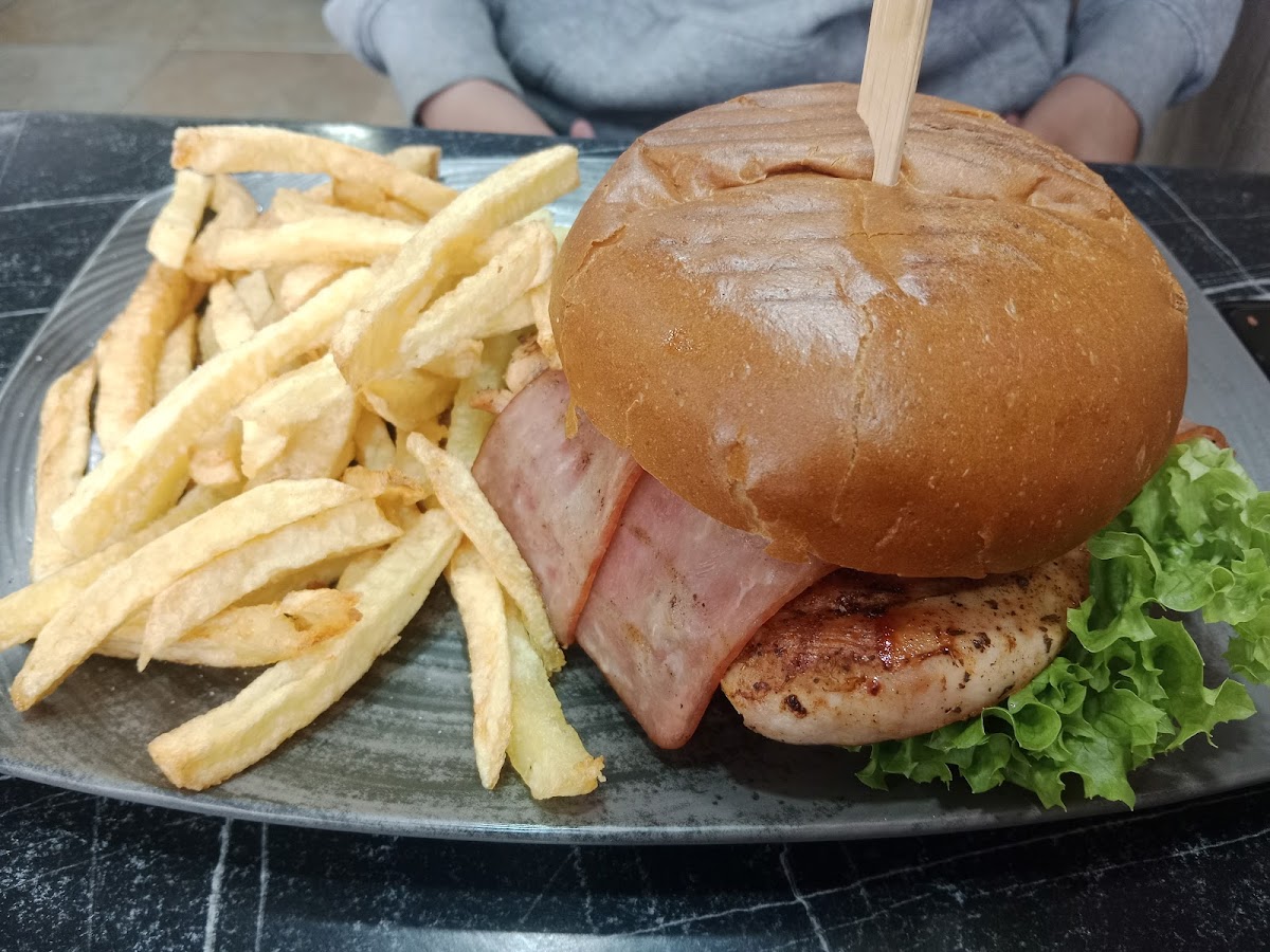 central coffee and more - 4