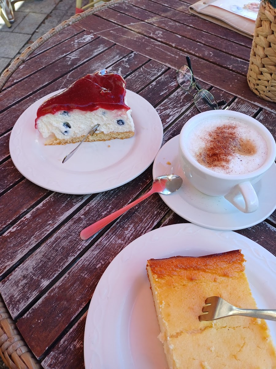 Eis & Torte Le Café - 2