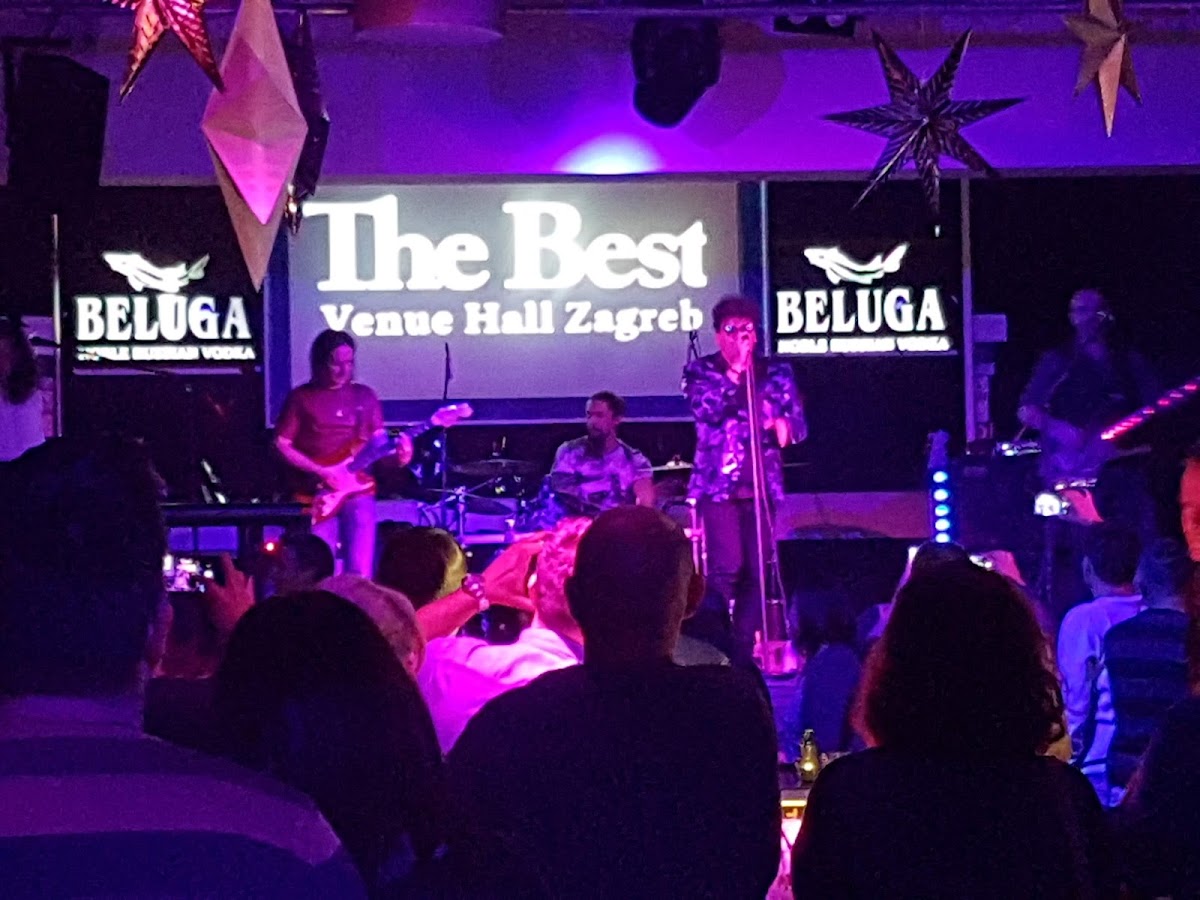 Best club and cafe - 2