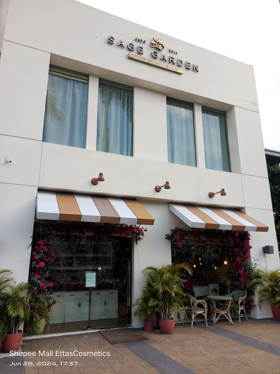 Sage Garden Cafe and Restaurant