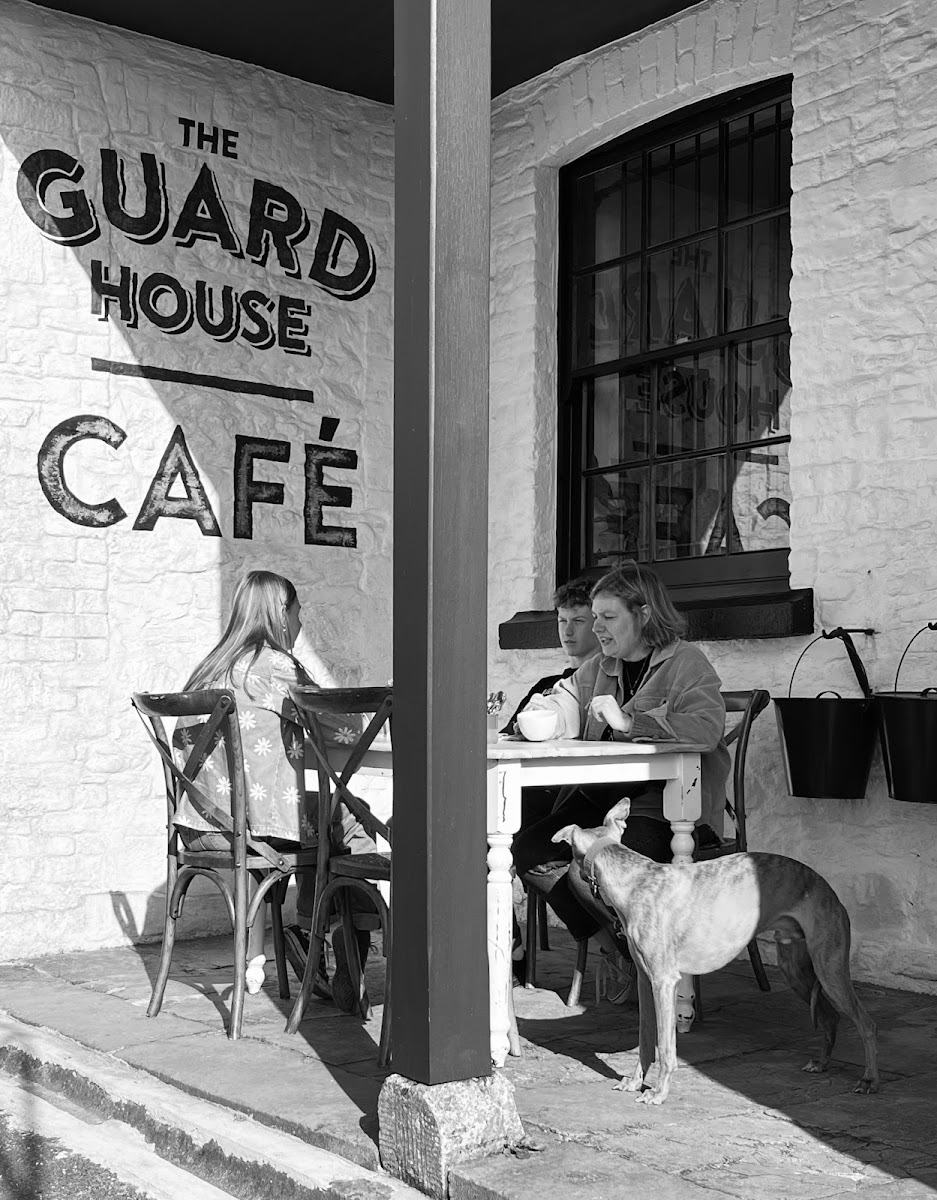 The Guard House Cafe Bar, Maker Heights