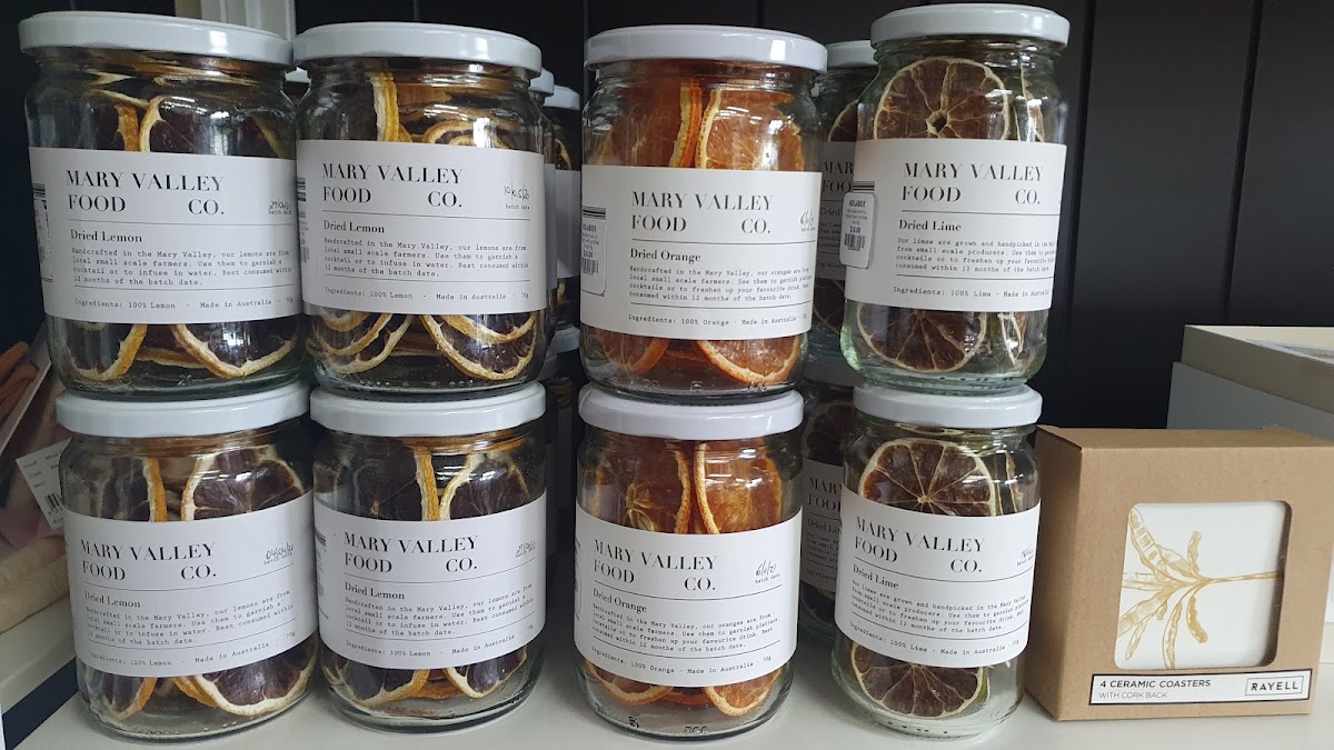 Sip Espresso Bar . Pet friendly - 7