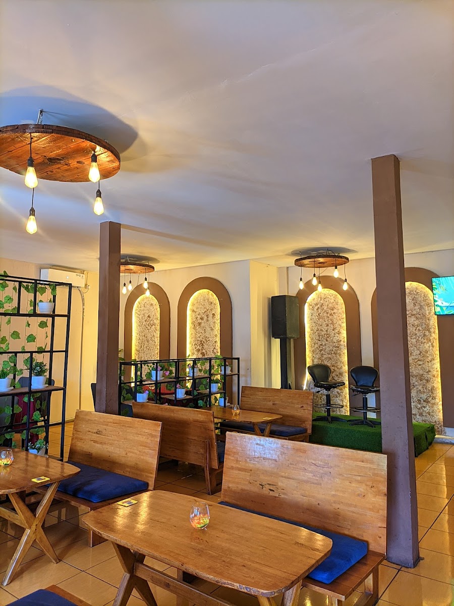 Saeed Shisa Cafe - 3