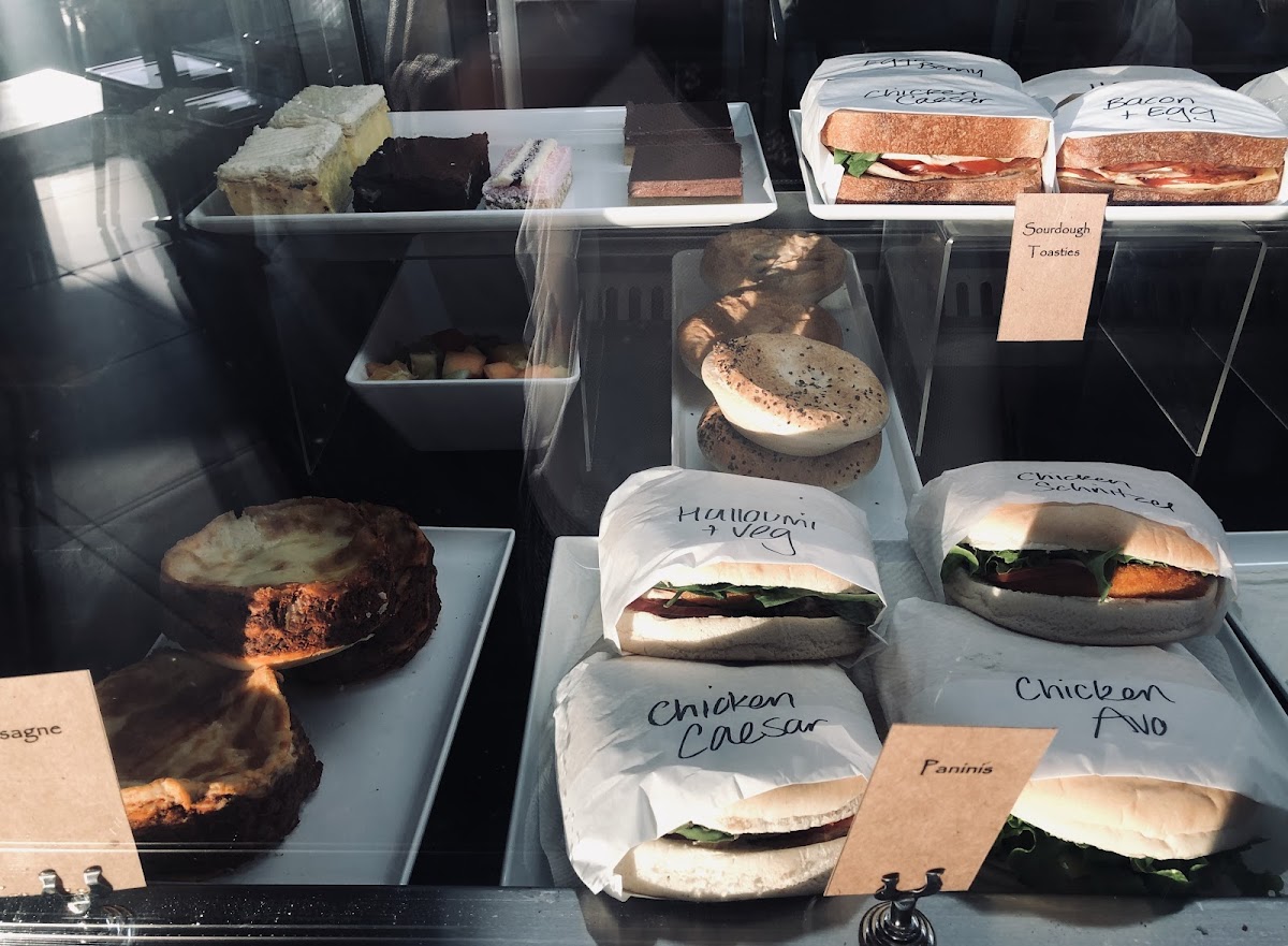 Daily Ritual Cafe - 8