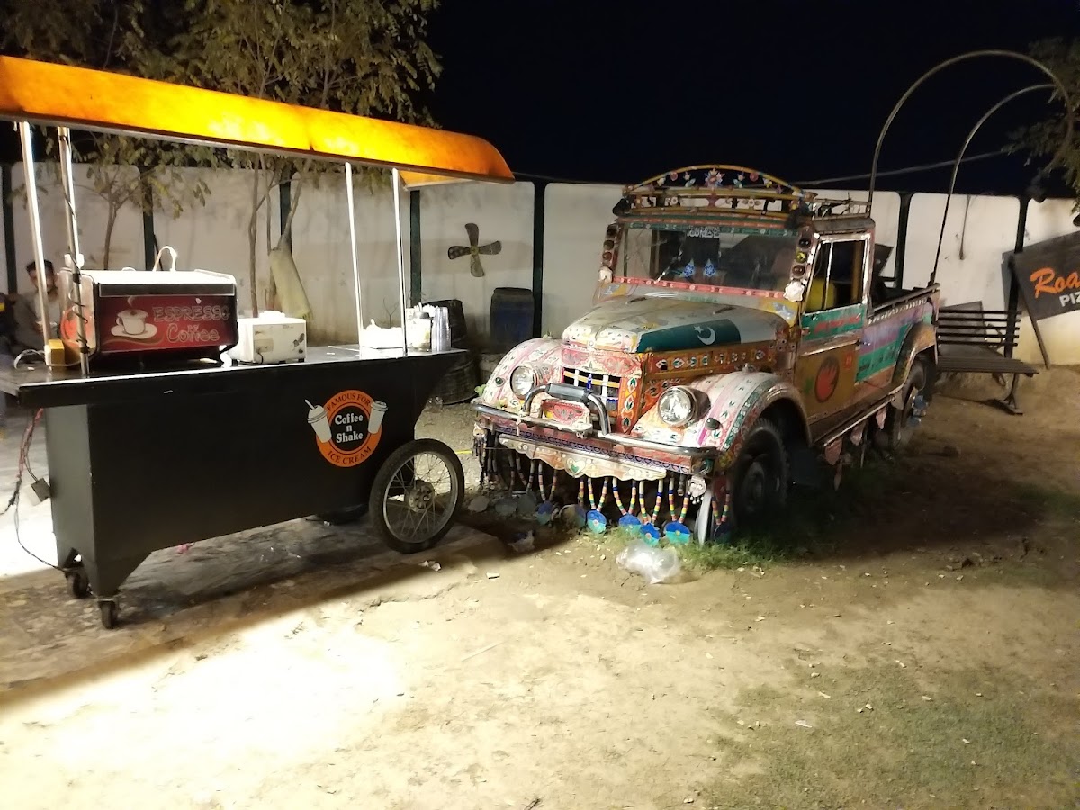 Road Stoves Cafe - 4