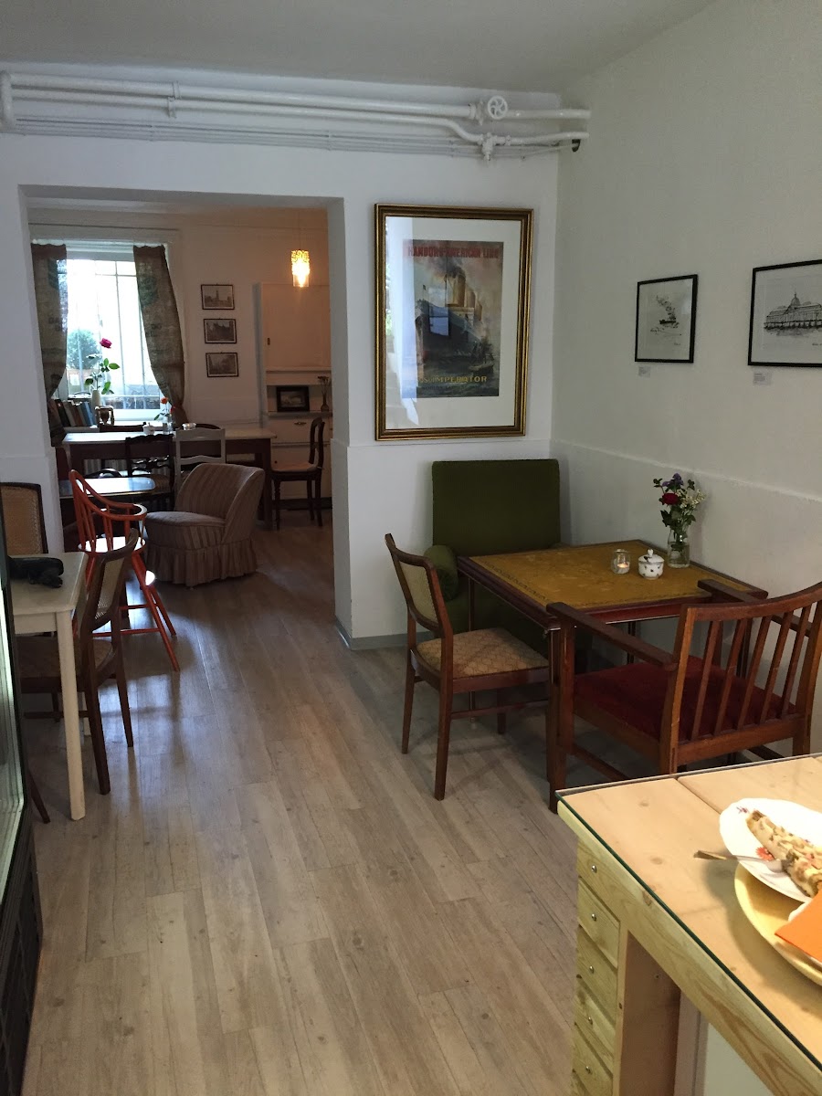 TAYAS Kaffeehaus - 3