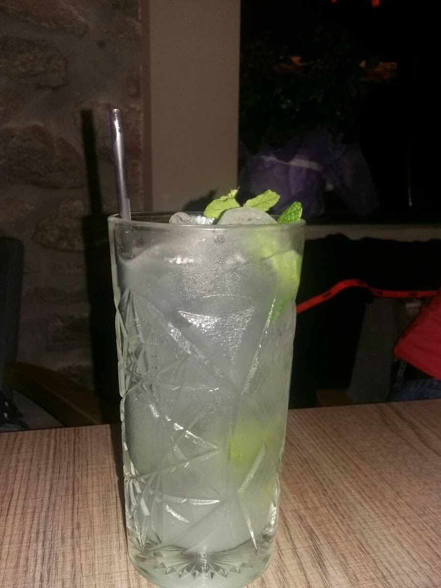 VΙΝΥΛΙΟ ALL DAY CAFE BAR - 8