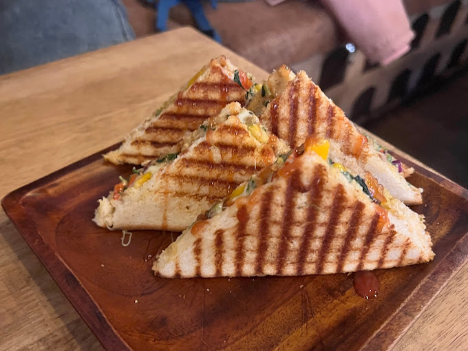 MBA CHAI WALA Daltonganj - 9