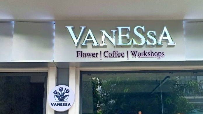 Tiệm cà phê hoa tươi - VANESSA Flower Coffee