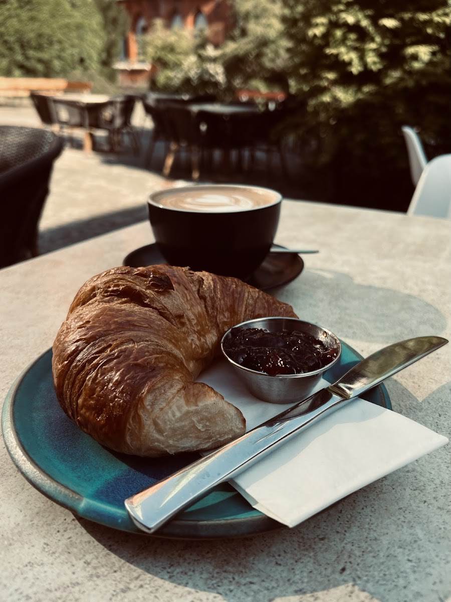 Konvent Café, Bäckerei, Kaffeerösterei am Dom - 9