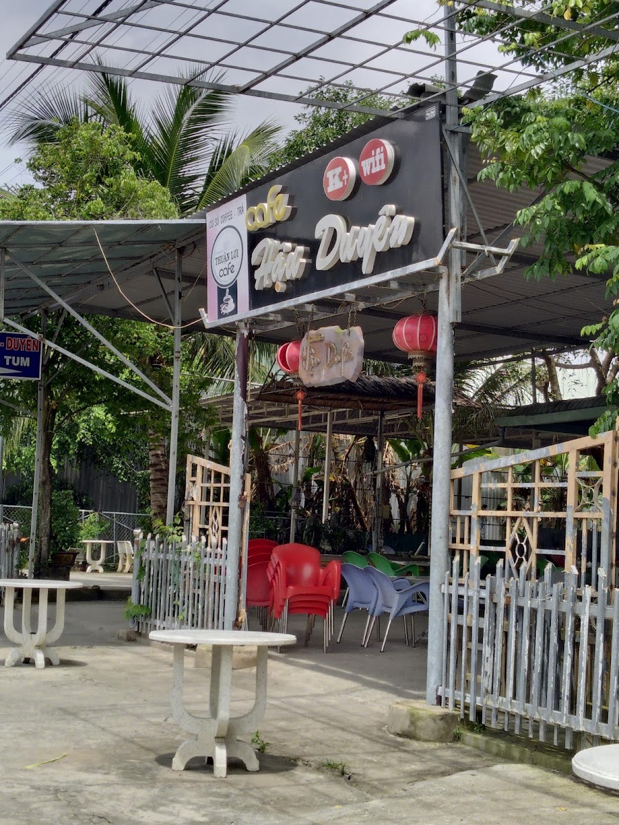 Cà phê Hậu Duyên