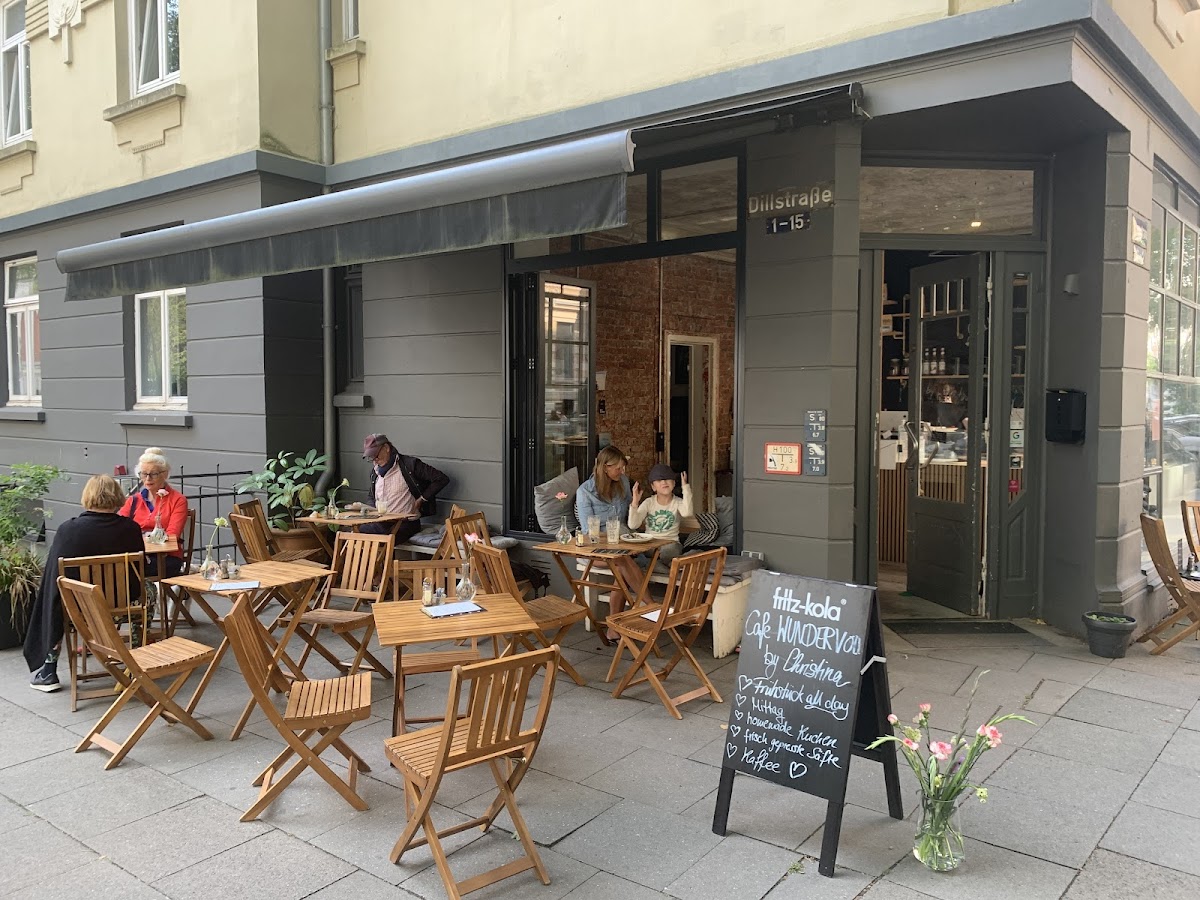 Cafe WUNDERVOLL by Christina