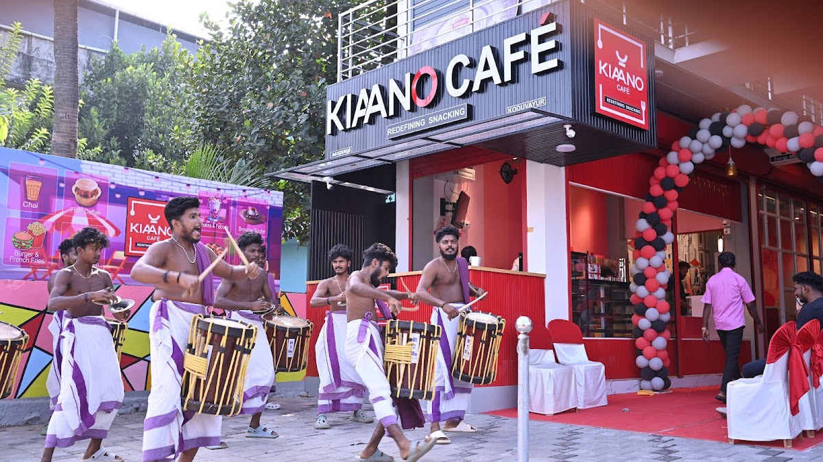 KIAANO CAFE