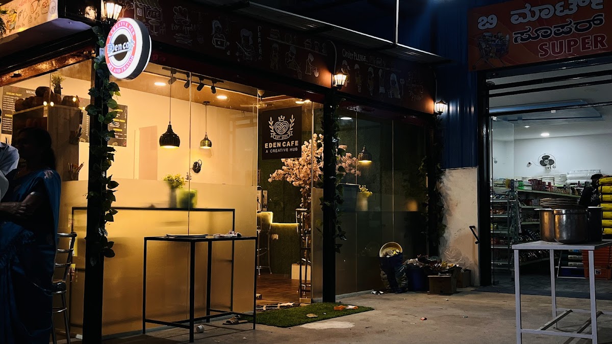 Eden Cafe - A Creative Hub - 6