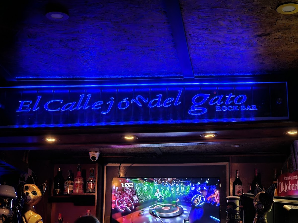 EL CALLEJÓN DEL GATO ROCK- CAFE- GOURMET