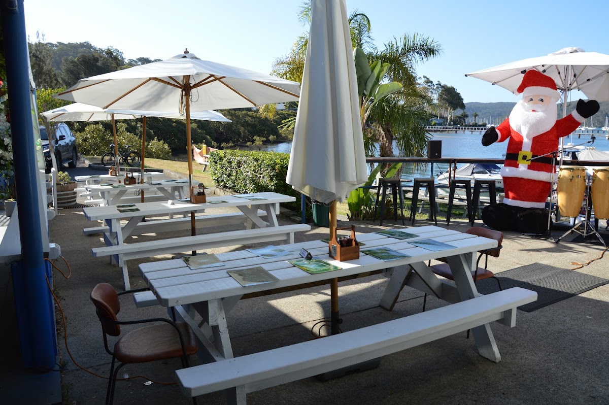 The Green Bay Waterfront Cafe