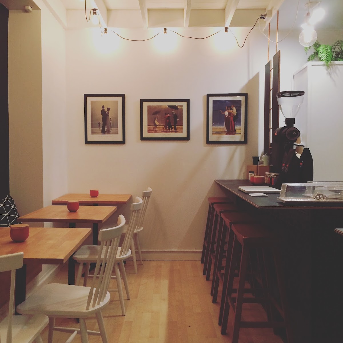 Bertoncello Cafe And Bar