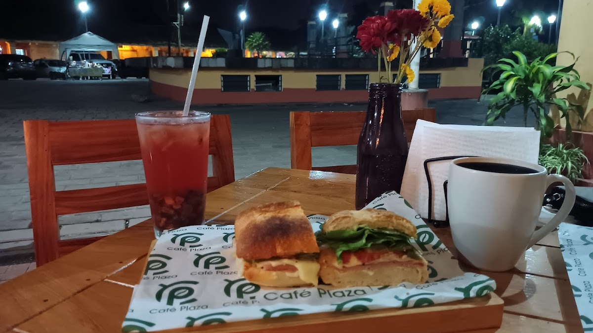 Café Plaza el Tuito - 5