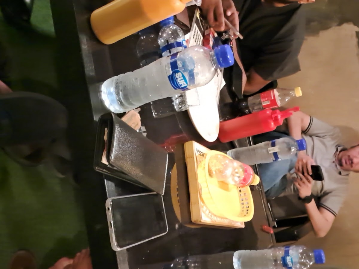 AZ CAFE PIZZA AND FAST FOOD - 2