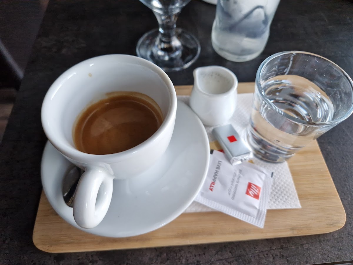 KAVIAREŇ MOTO 66 CAFE - 5