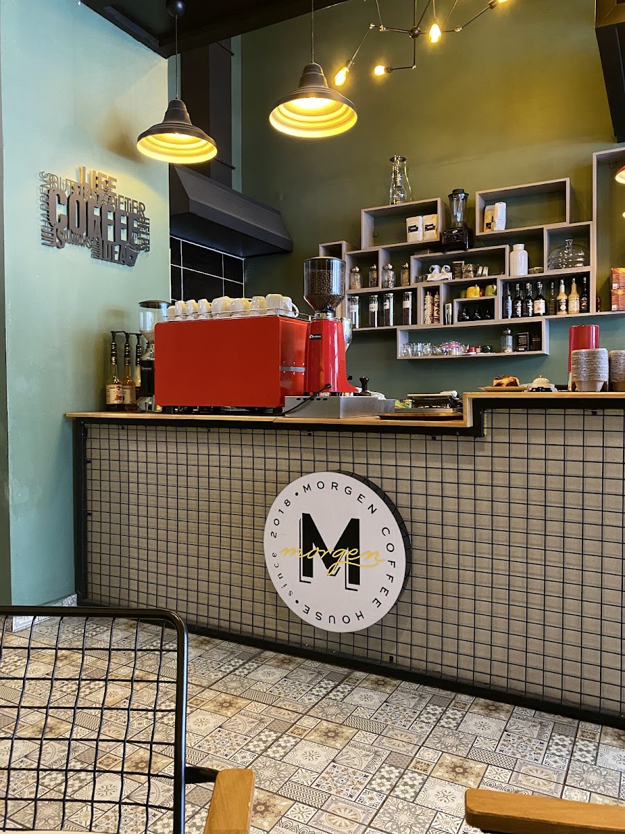 Morgen Coffee House - 4
