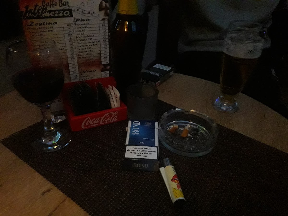 Caffe Intermezzo - 8