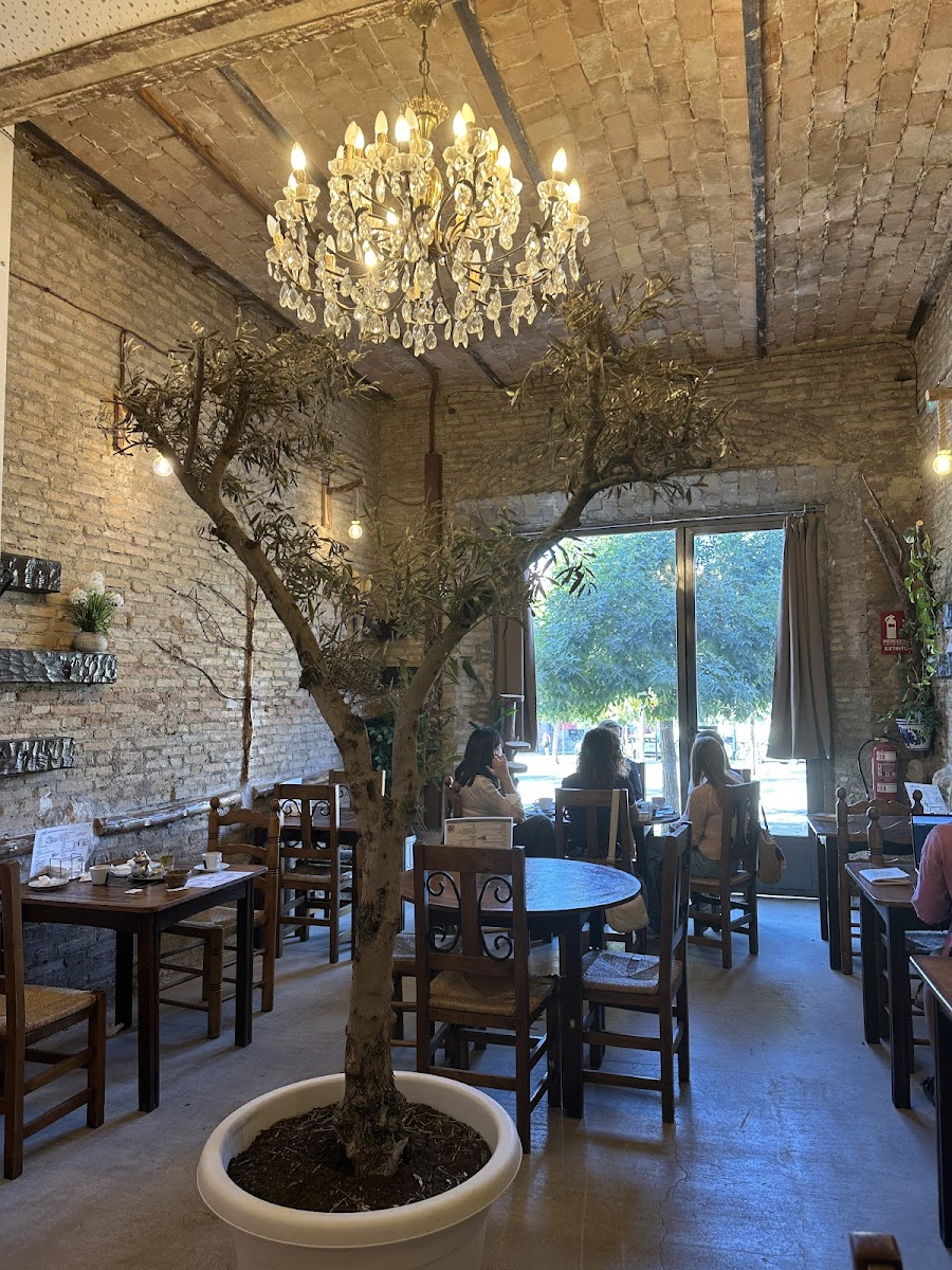 Jerusalem Books Cafe - 7