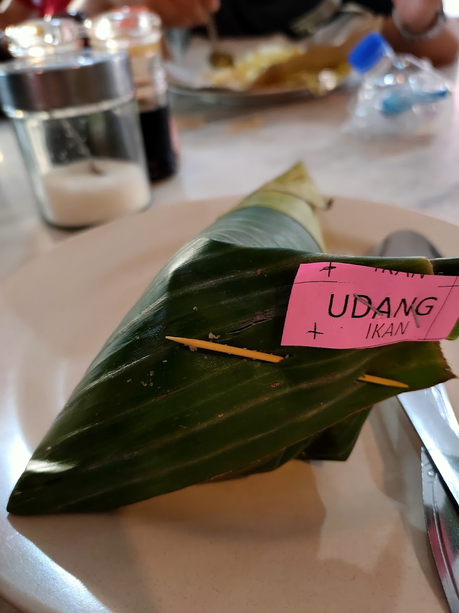 Oren Cafe (Warung Oren) - 6