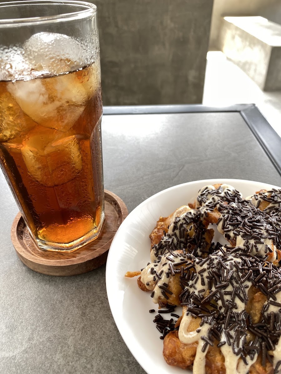 Tom Car Wash & Cafe - 3