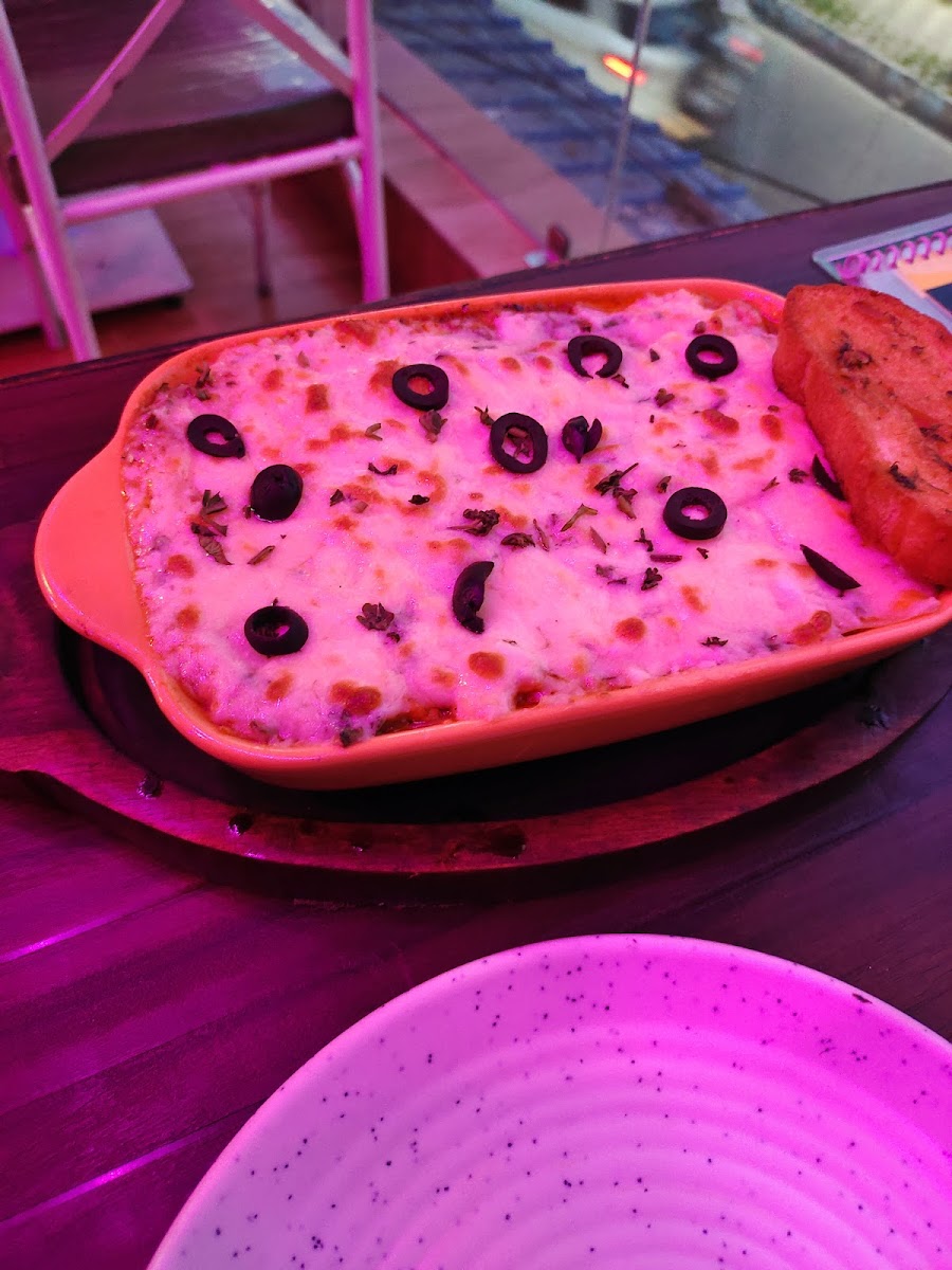 The Woods Cafe and Restaurant - 9