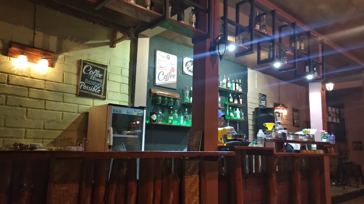 D'Mutiara Coffee & Resto