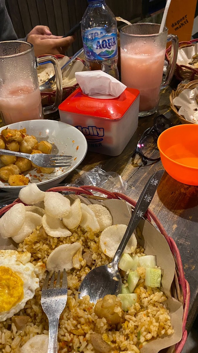 Dapoer Makti X Cafe Double AL by Seger Marem