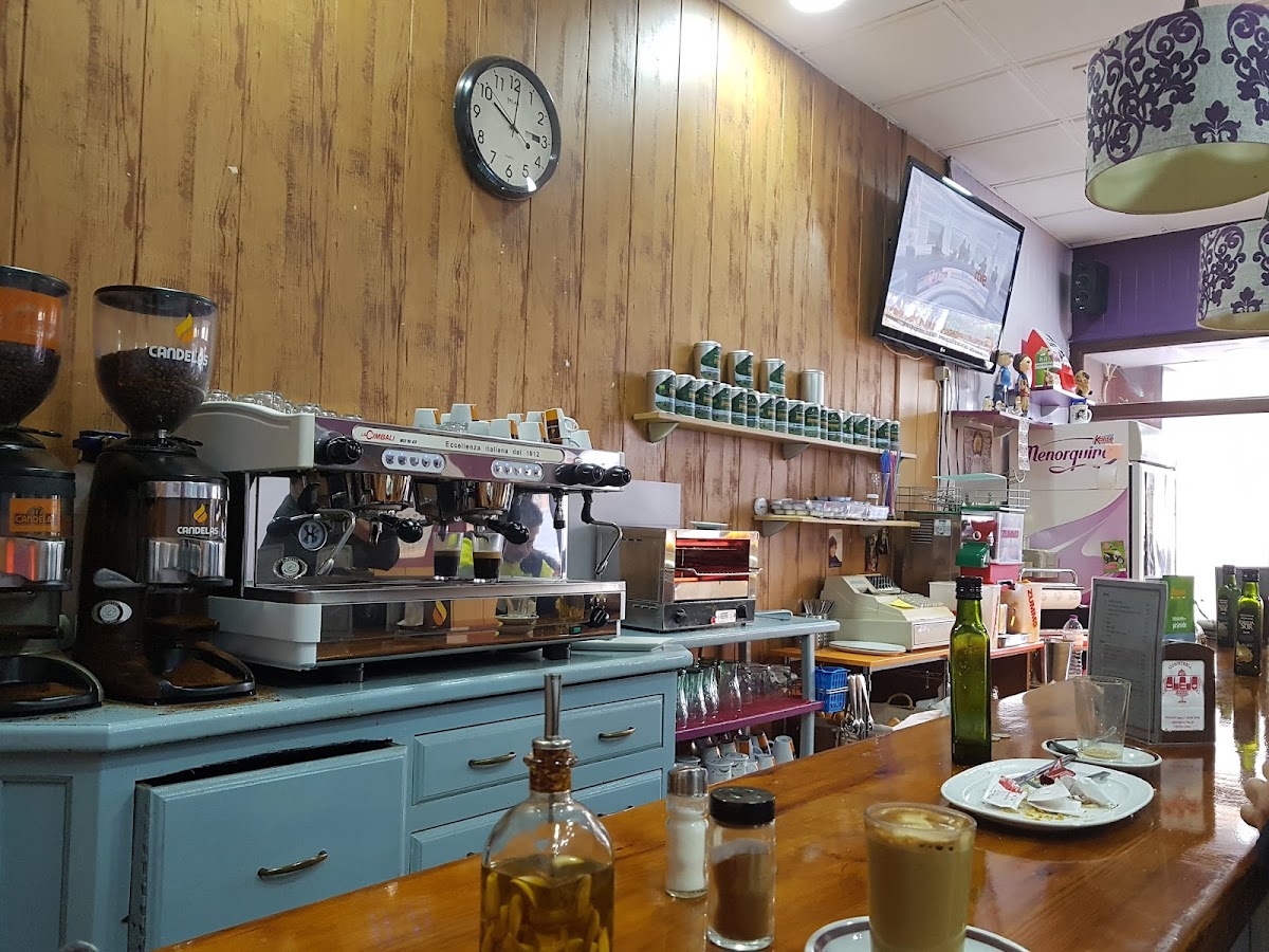 Cafetería Alejo - 4