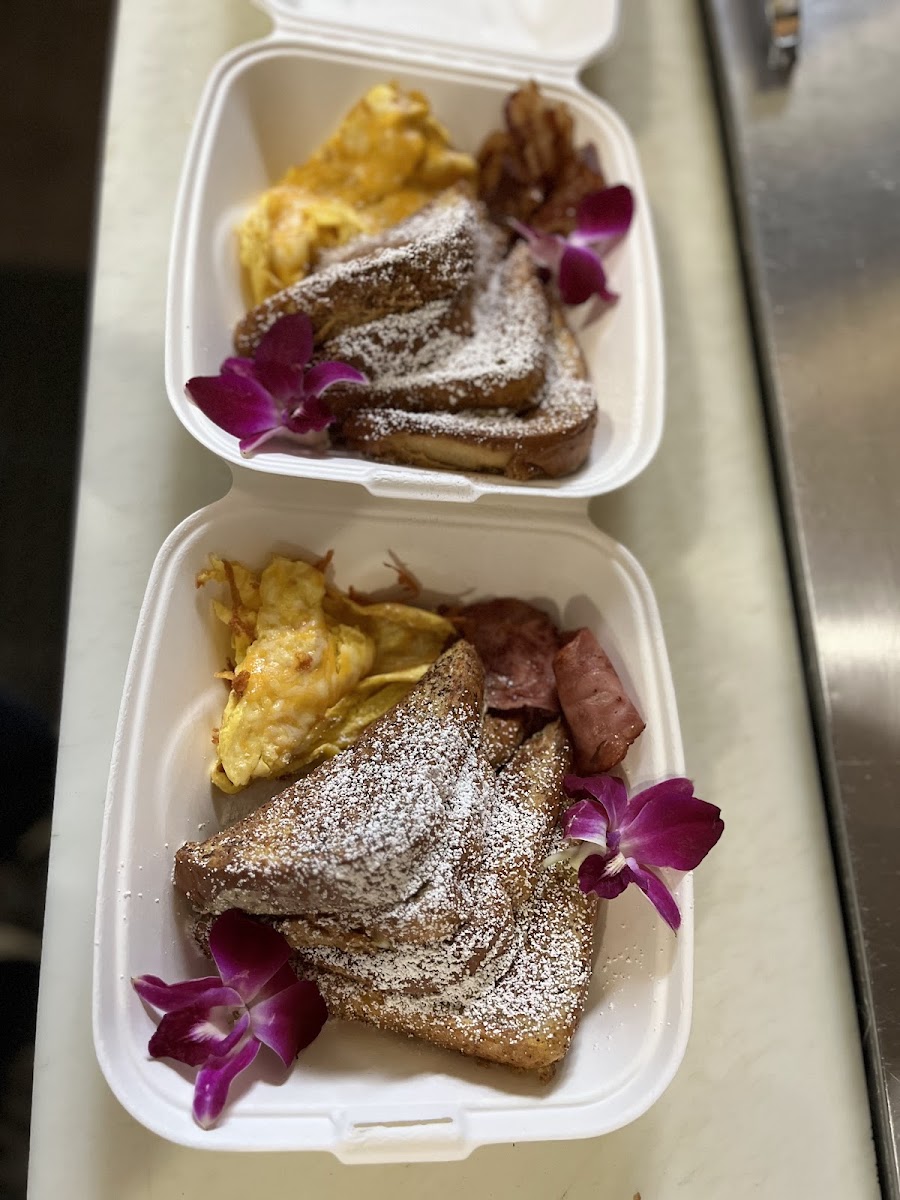 Cafe D’Jolie Restaurant & Cafe - 7