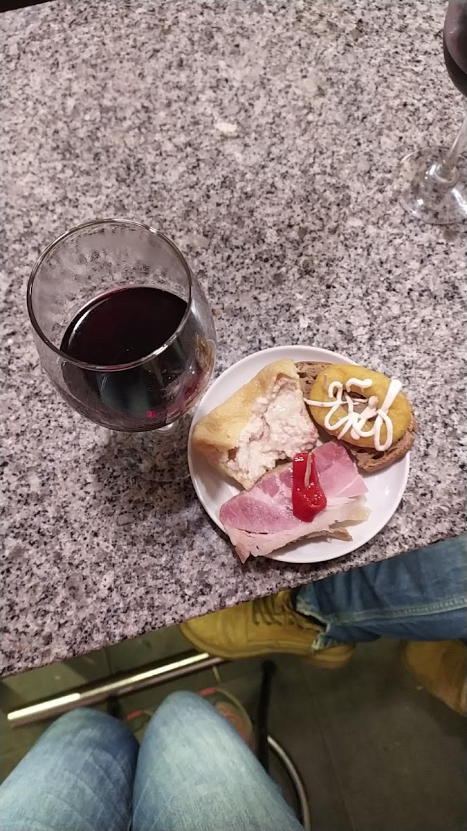 Cafe Bar Rockers - 7