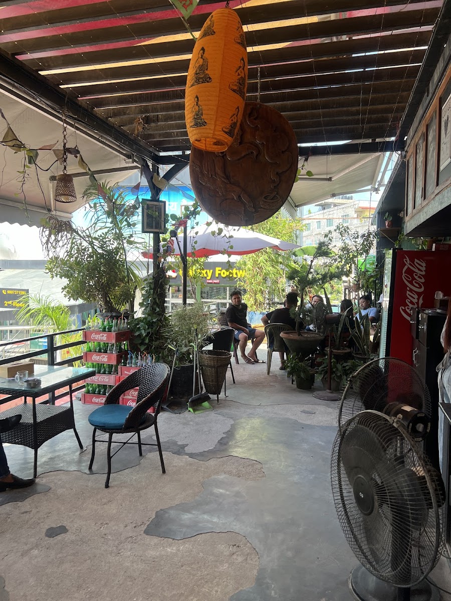 Monk and Punk Chyafe Itahari - 4