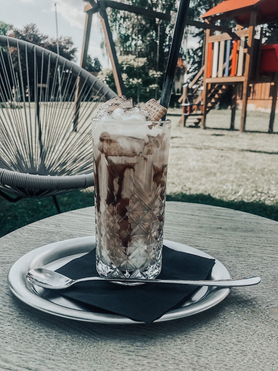 Cafe la Peche, Ines Berke s.p. - 7