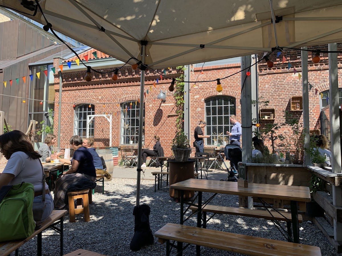 Das Fabrik-Café - 6