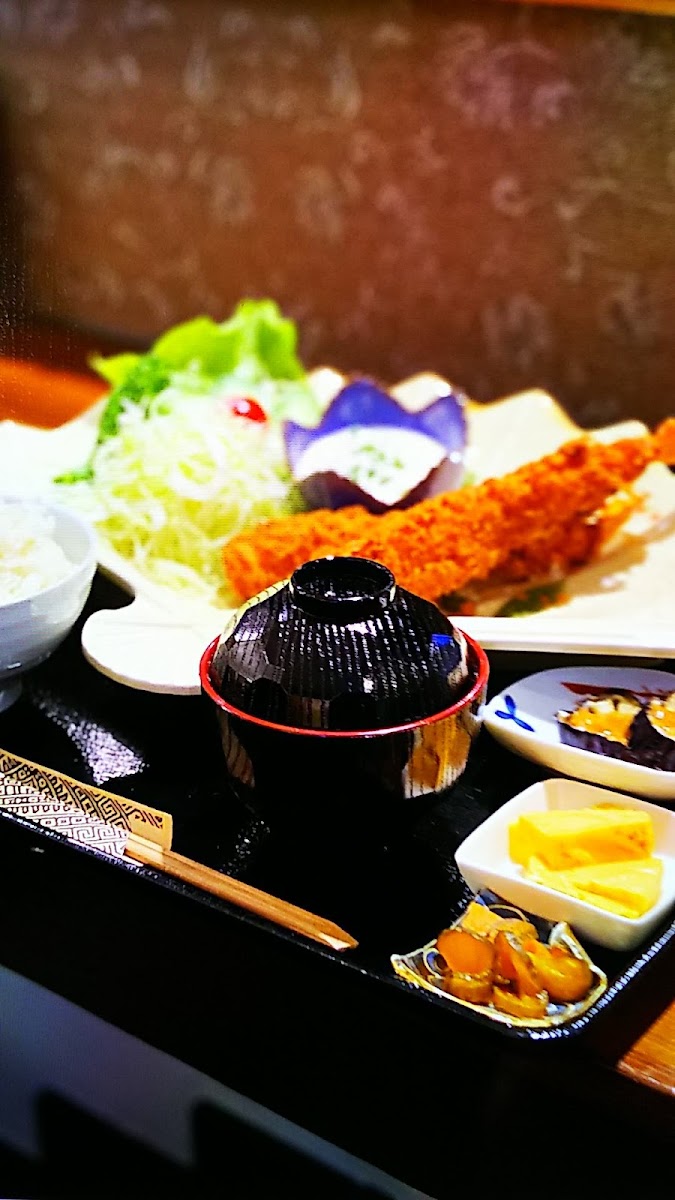 Cafe House Yoshi - 8