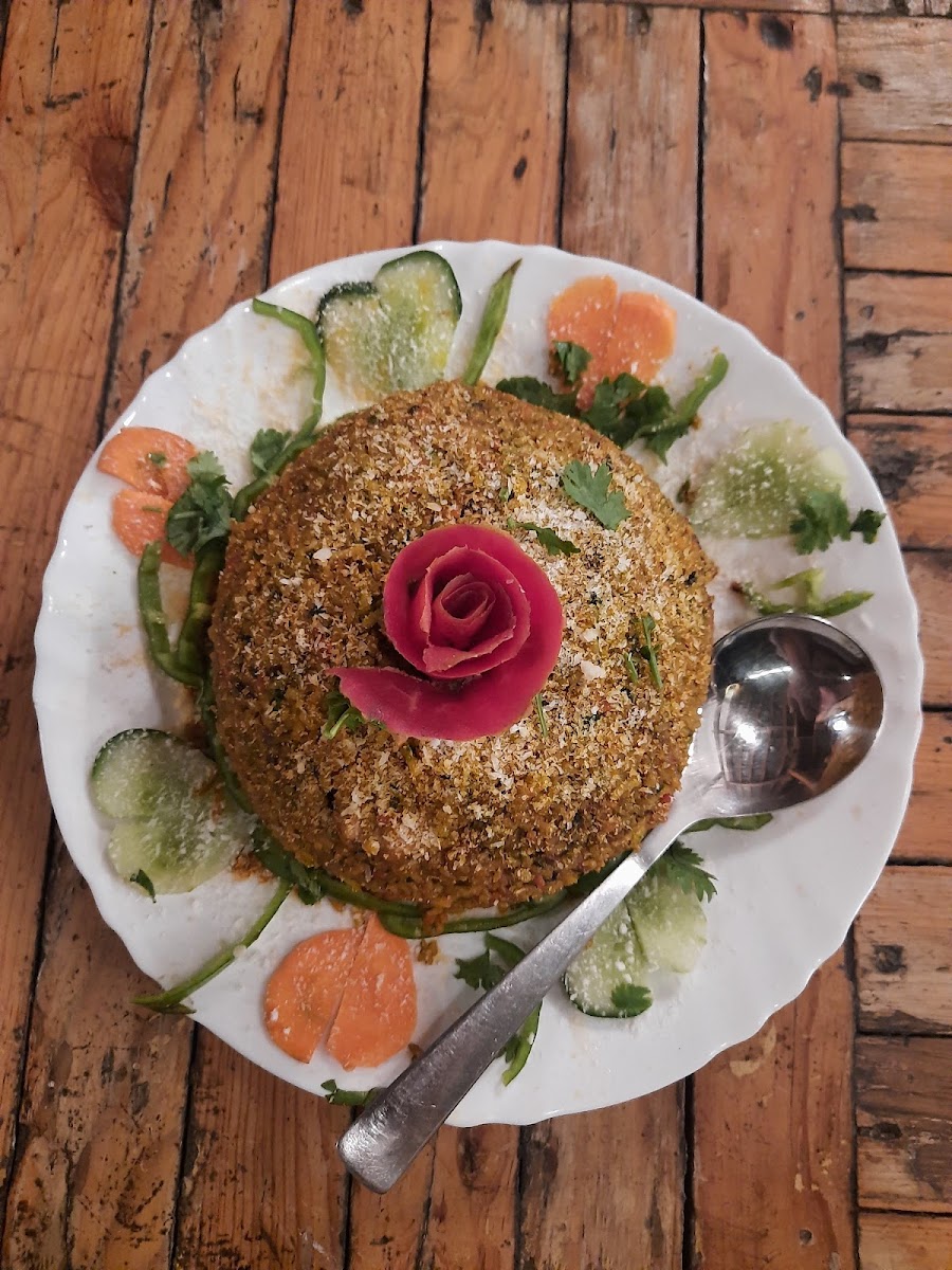 Lazy Monk Travel Cafe - 6