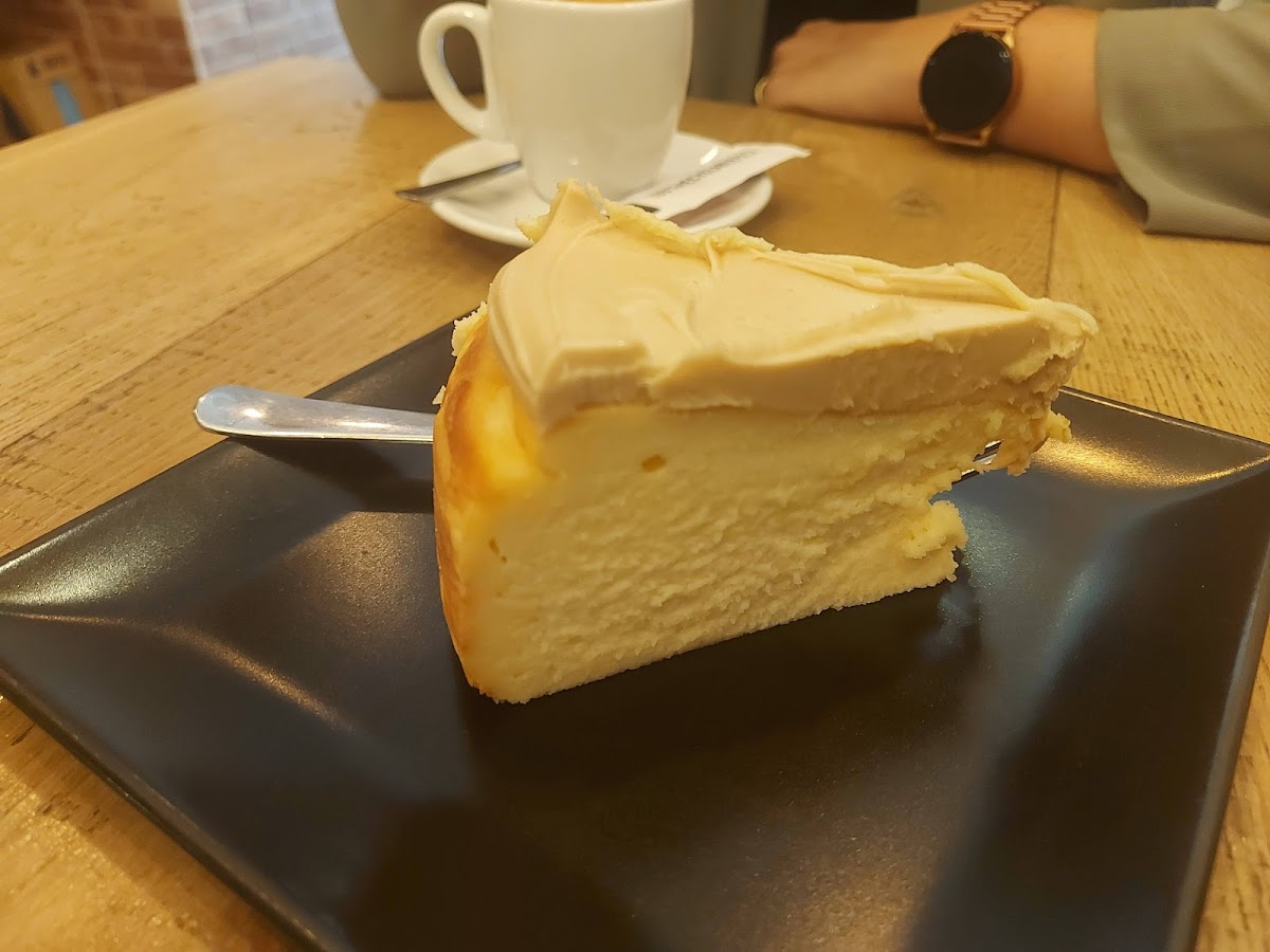 Dulce Emy Coffee & Cakes - 10