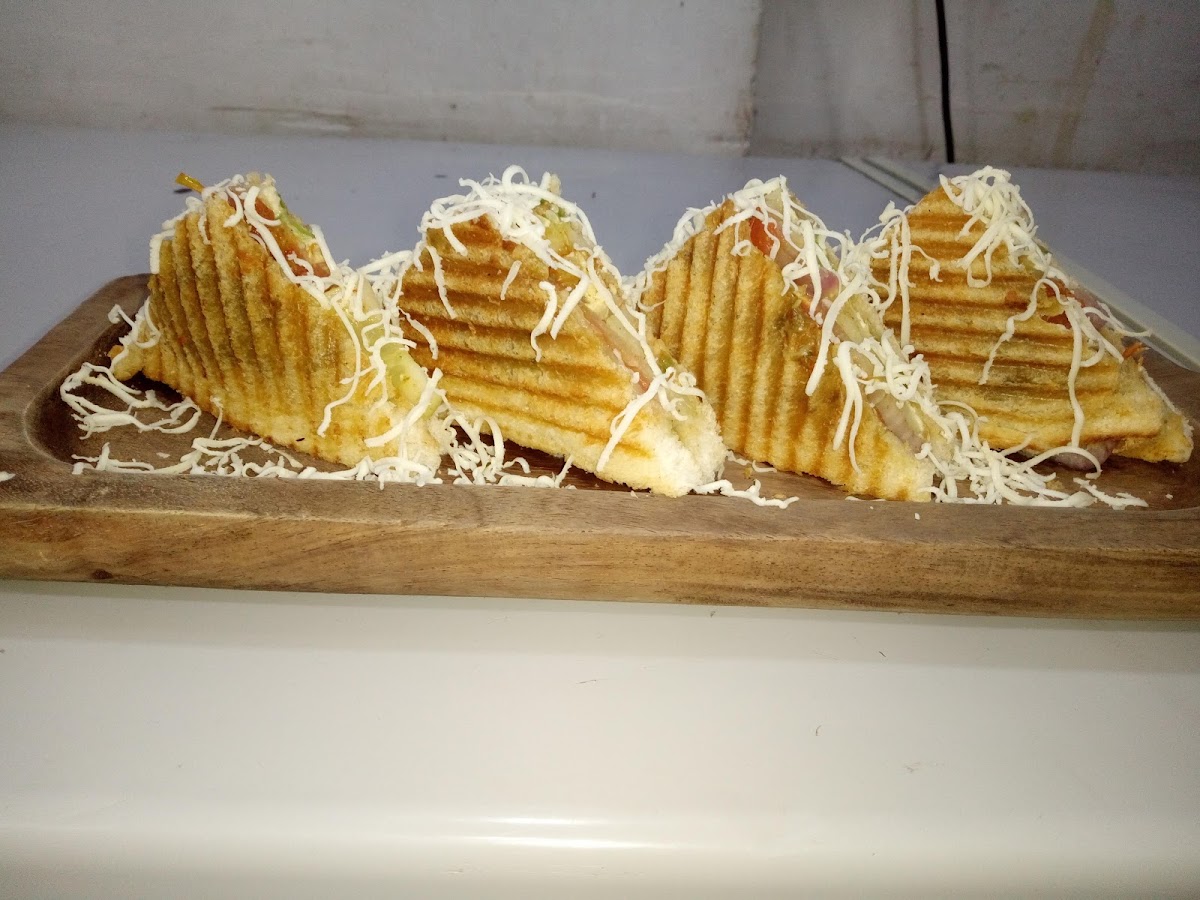 MEET & TREAT CAFE(MTC) - 10