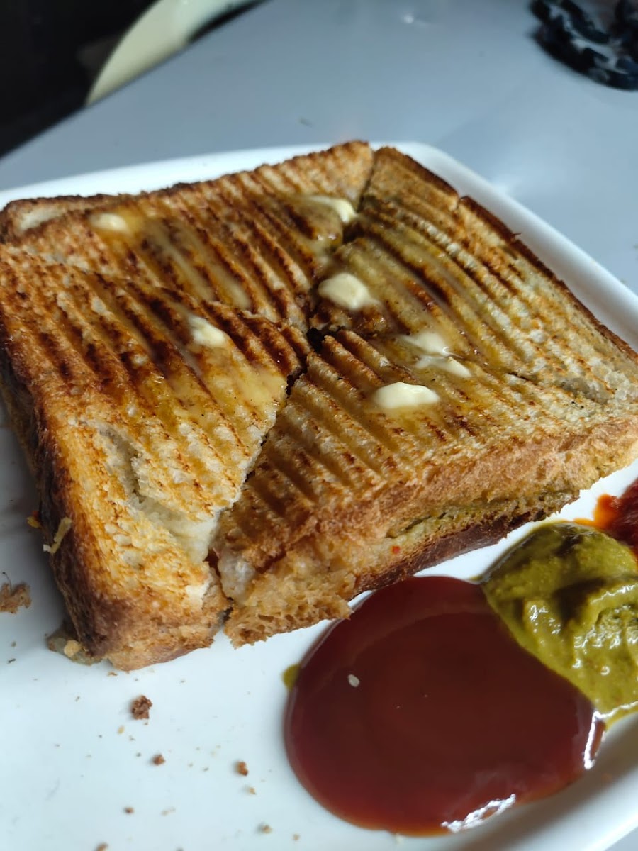 MEET & TREAT CAFE(MTC) - 9