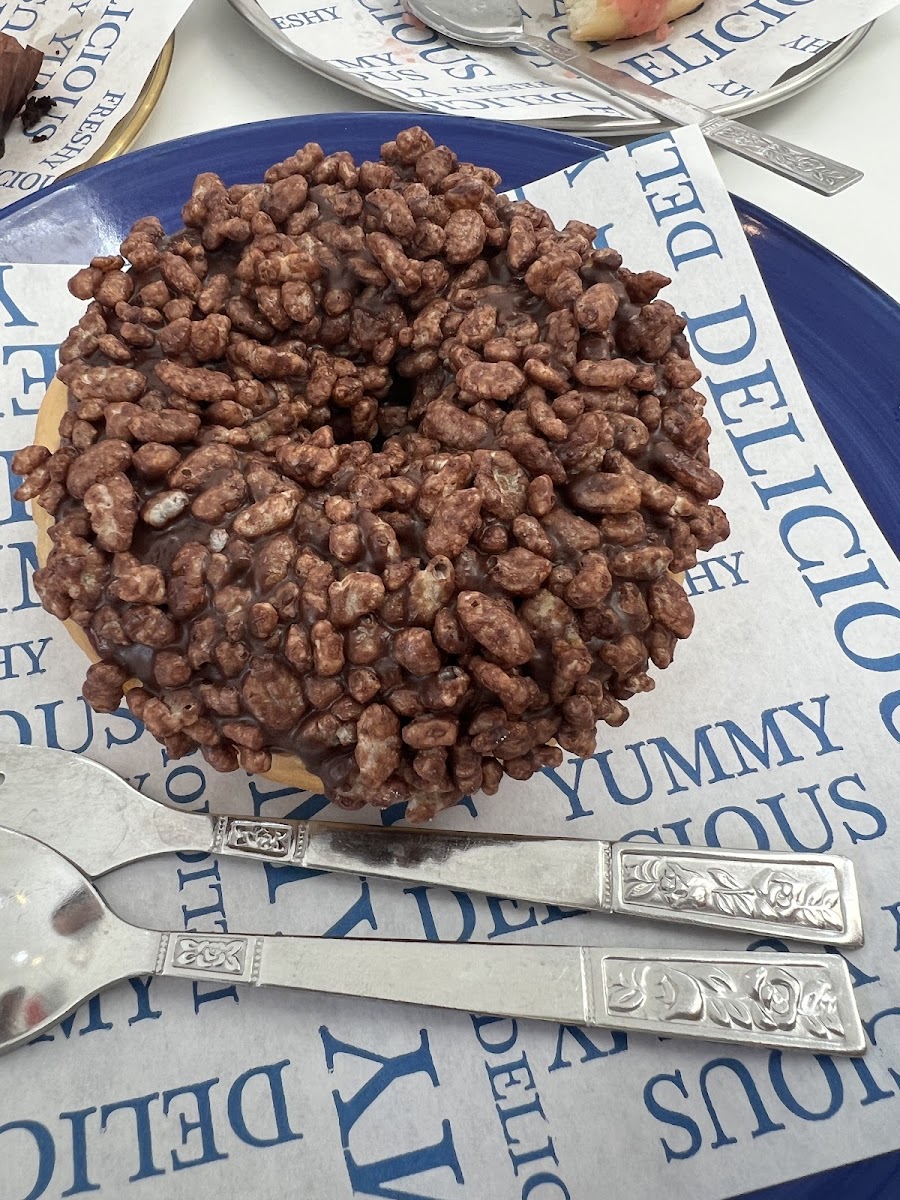 MIRP doughnuts and cafe - 6