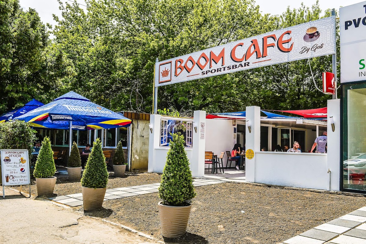 Boom Cafe -Sports bar