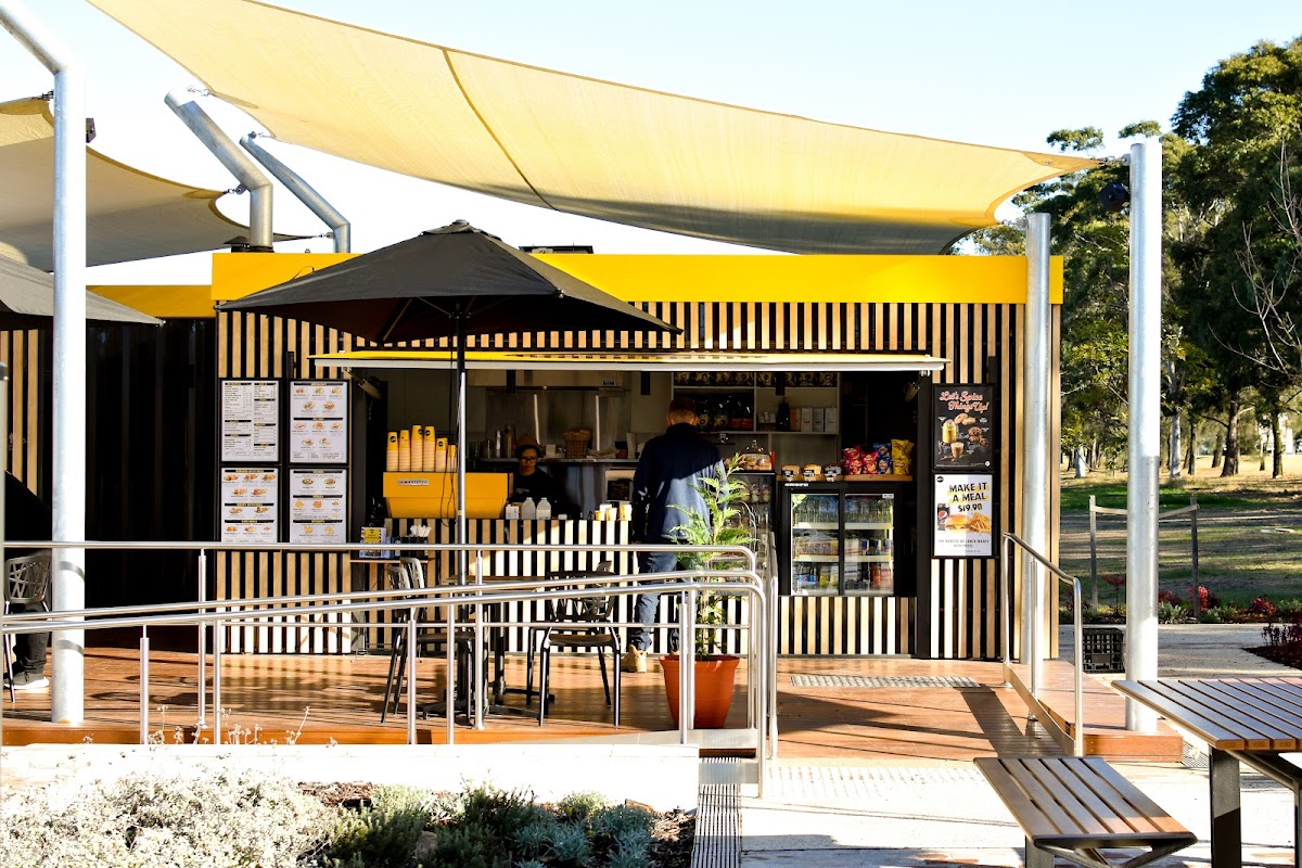 Piccolo Me Bankstown Airport