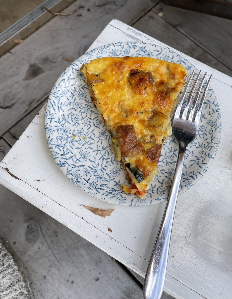 Lee's Dairy & Cafe - 5