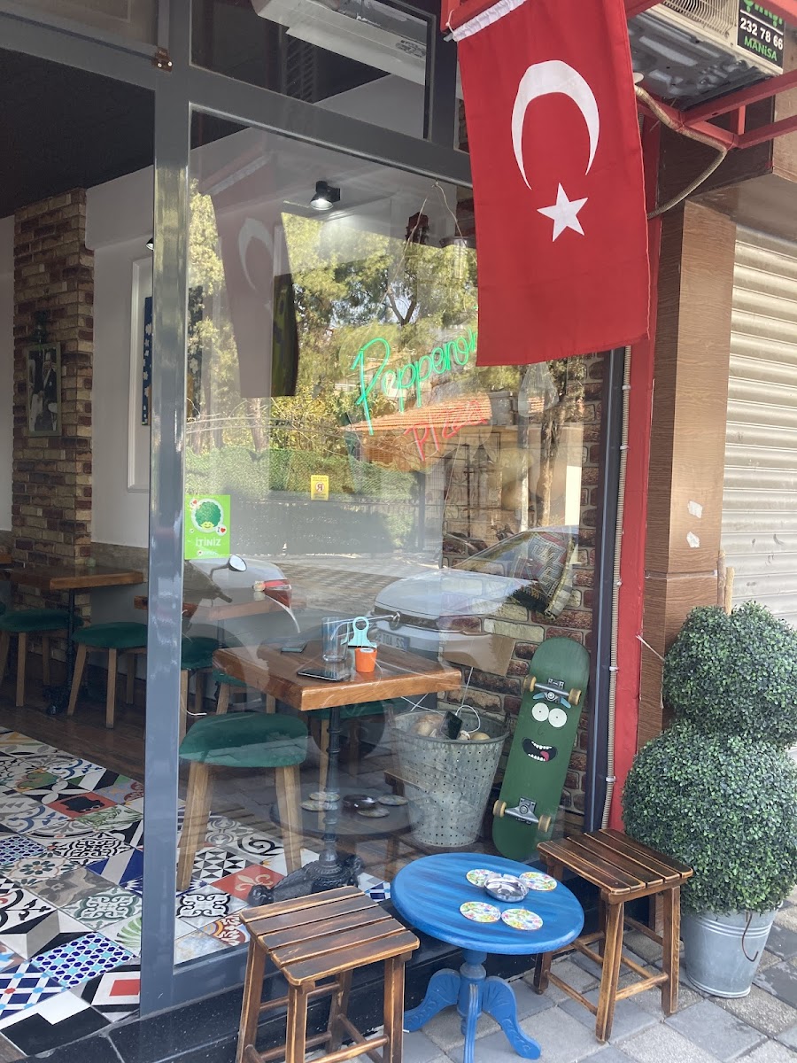 Pepperoni Cafe & Bistro Manisa