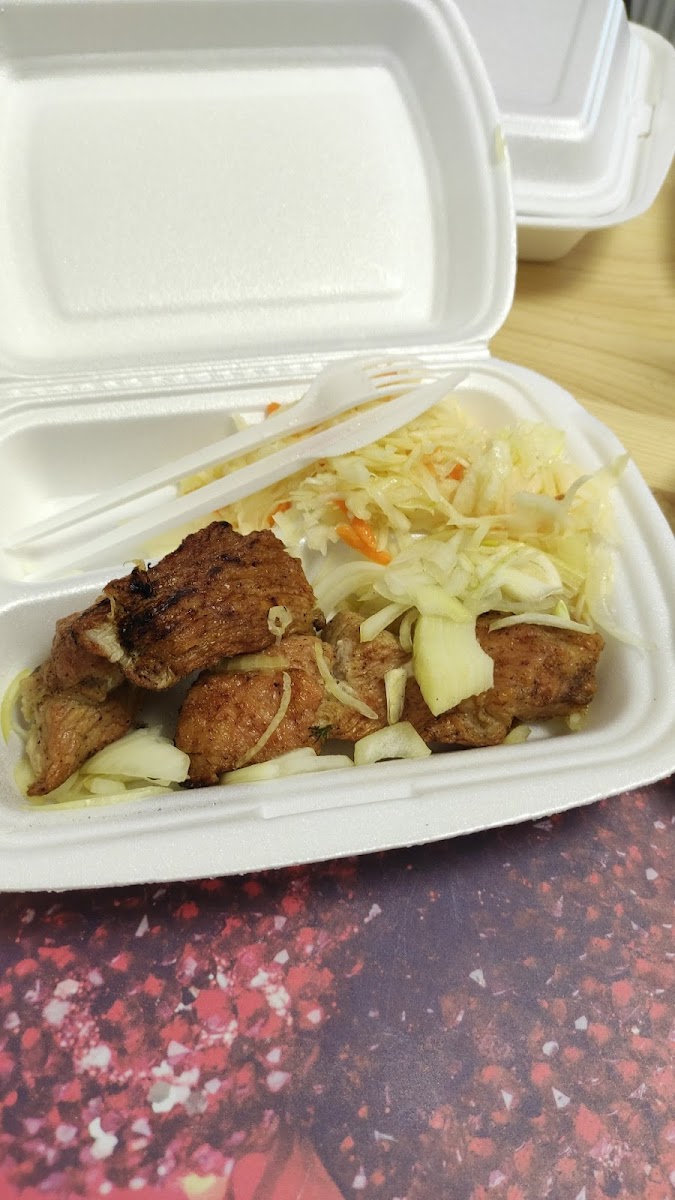 Shashlychnyy Dvor, Kafe